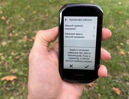 Jak nastavit Garmin cyklopočítač do továrního nastavení a proč je to dobré?