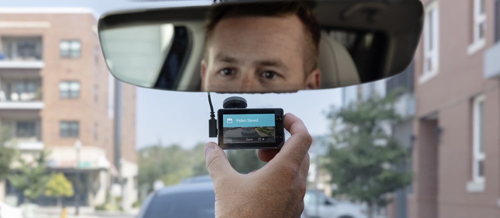 Garmin Dash Cam X210