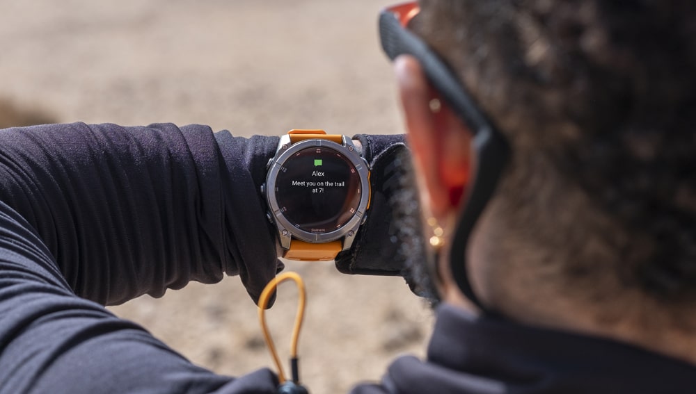 Garmin-Fenix-8-–-51-mm,-AMOLED,-Sapphire,-Titanium-s-Orange-min