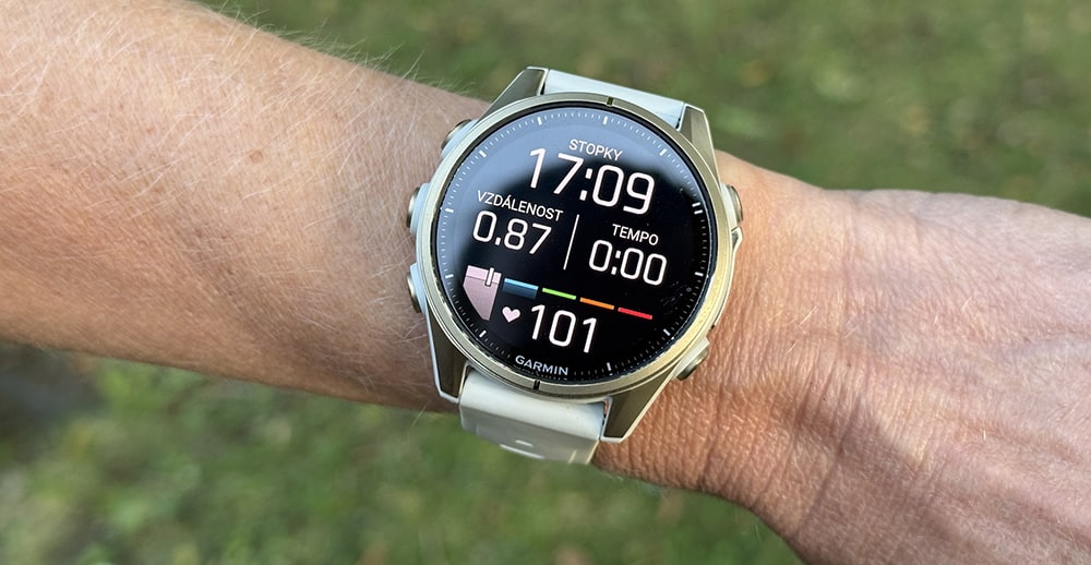 vypnuti zvuku pri aktivite na hodinkach garmin fenix 8