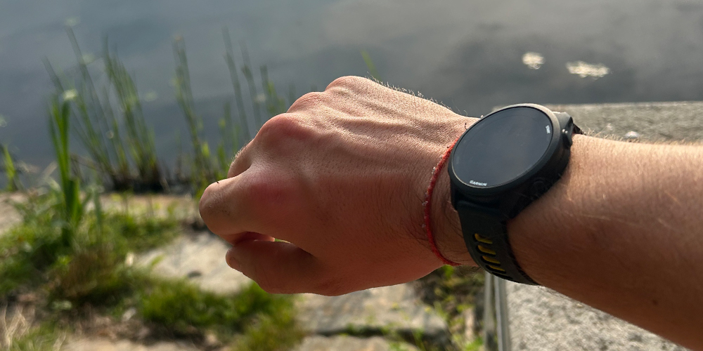 garmin-forerunner-170-moderne-pojaty-low-cost-01