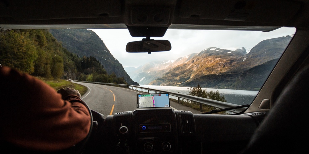 garmin_drive_1000x500