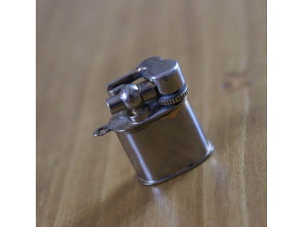 Starý mini zapalovač x144 3