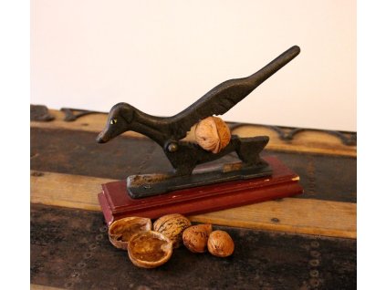 Louskáček na ořechy pes x503 4
