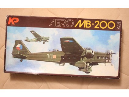 Plastikový model AREO MB-200