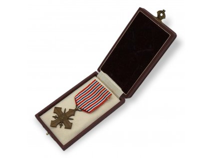 Odznak Československý válečný kříž 1939 (x19213)