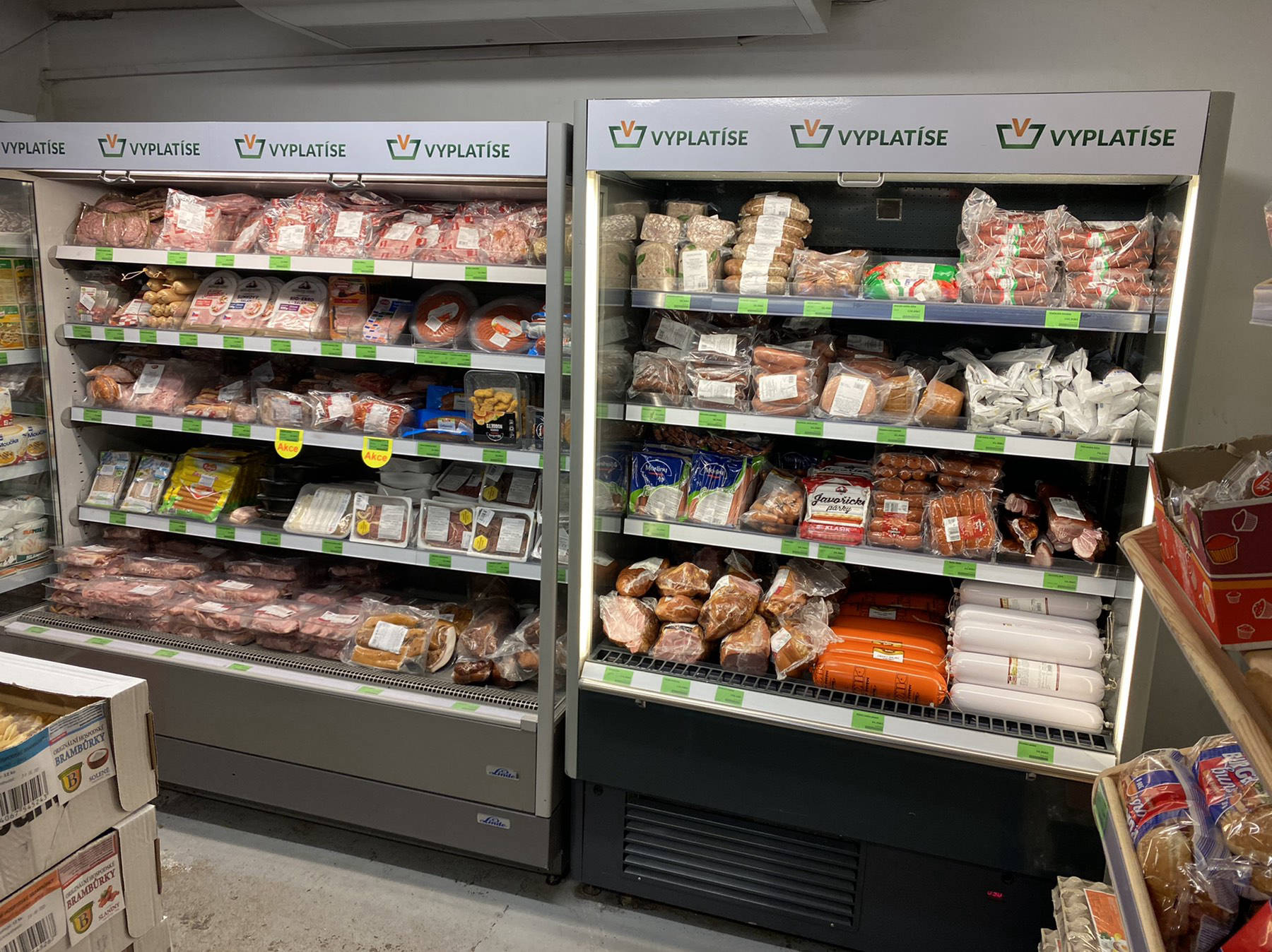 Vybavení prodejny - Českobrodská 36