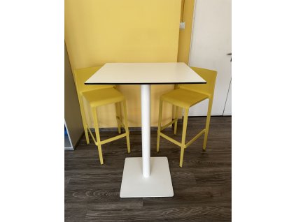 Set vysoký stůl + 2 židle Itálie - Volt Pedrali