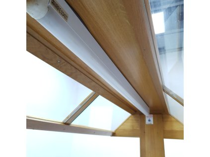 Salátový bar ostrůvek