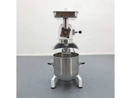 Univerzální robot s masomlýnkem