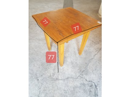 Stůl do restaurace či pivnice 77x77x77