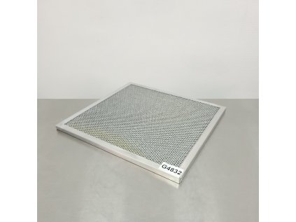Použitý tukový filtr  49,5x46,5cm- pro digestoře