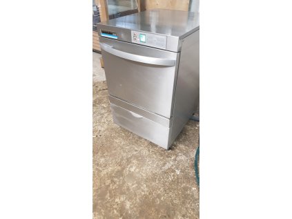 Myčka podbarová Winterhalter GS 402