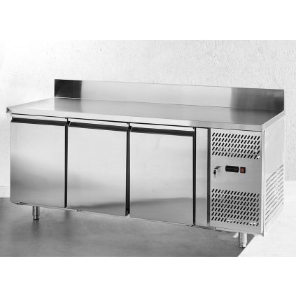 Stůl chladící, třídveřový s bočním agregátem, 0,33kW, nerezový | HENDI, Profi Line