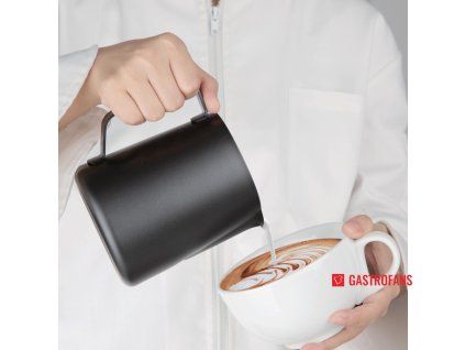download?url=%2fasset%2fcore%2fprodimage%2flargezoom%2fcm608 milkfrothingjug5