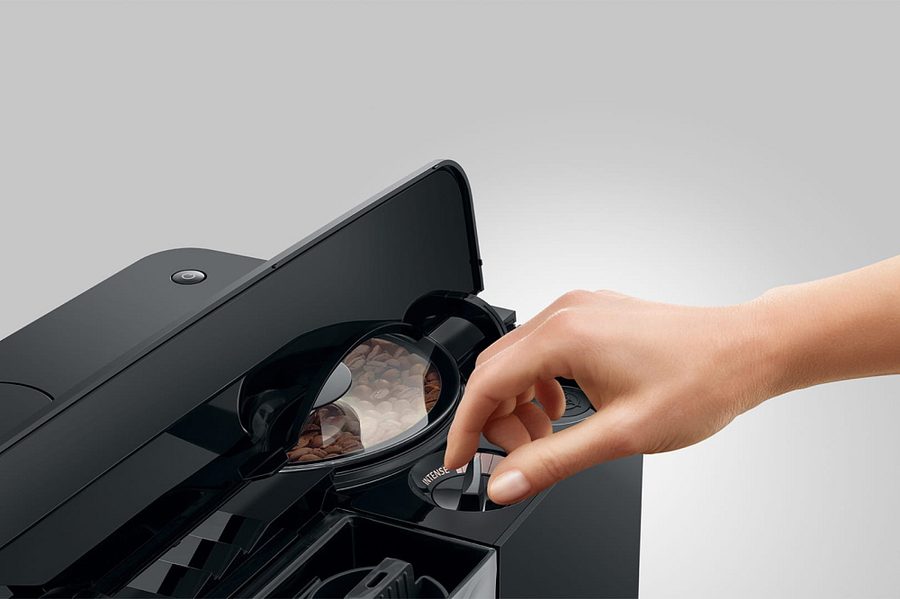 JURA C3 Piano Black - automatický kávovar - Ryzí chuť kávy bez kompromisů