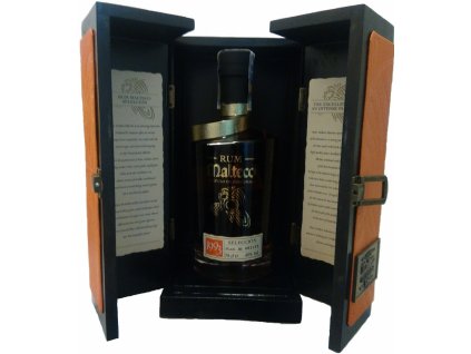 Rum Malteco 1993 0,7l 40% v dřevěném boxu