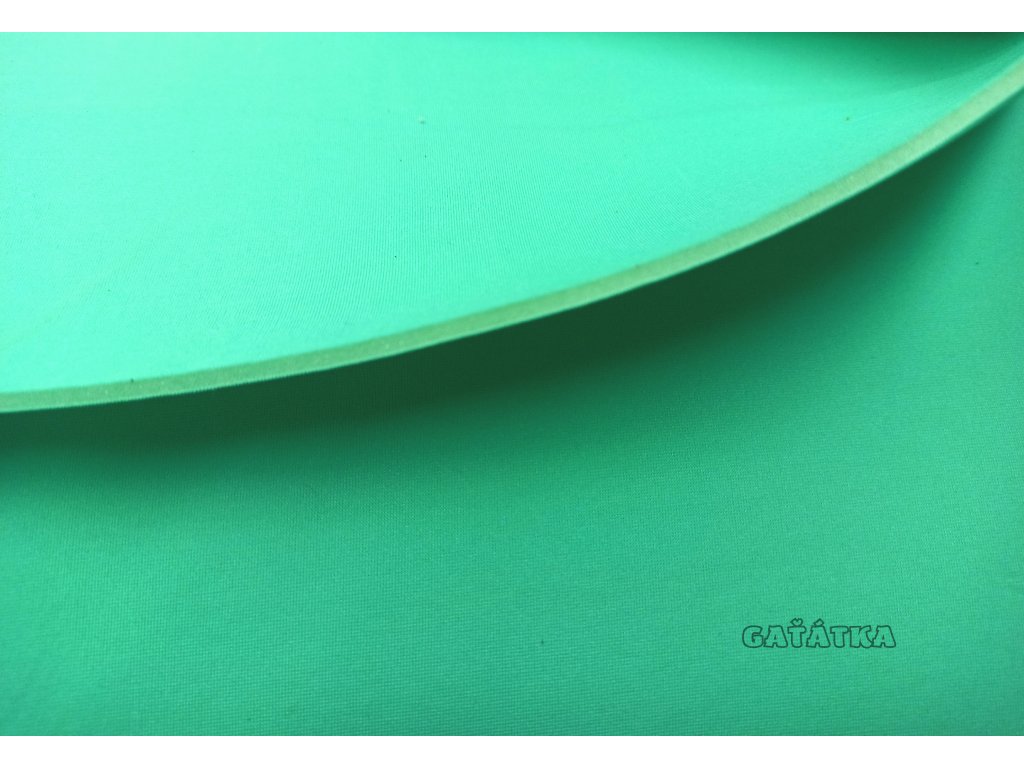 Cut and sew foam - pěna na košíčky 3mm - světle zelená