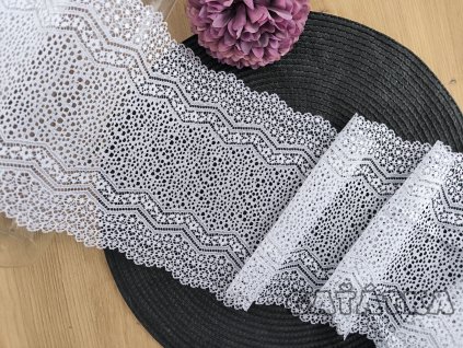 Elastická krajka v šíři 19cm - bílá