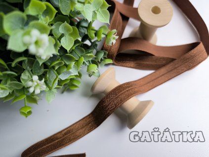 Elastická půlená pruženka 15mm - hnědá