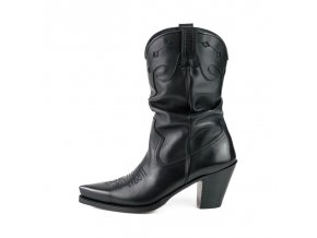 mayura boots 1952 in black (1)