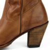 mayura boots 1952 in rony totem (3)