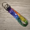Farebné kamienky kľúčenka