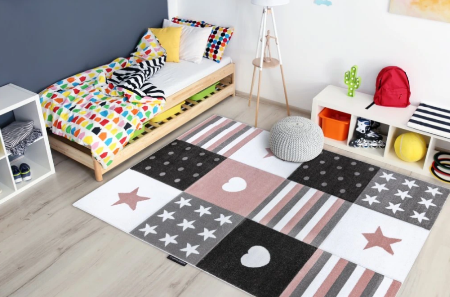 Krásný dětský koberec KINDER - srdíčka 1 - bílý/růžový