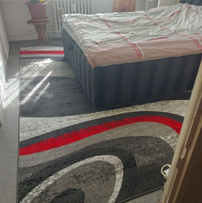 Moderní koberec Tap vlnky šedý/červený