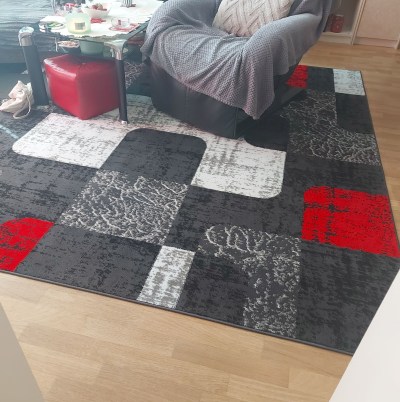 Moderní koberec Tap geometrické tvary červený/šedý