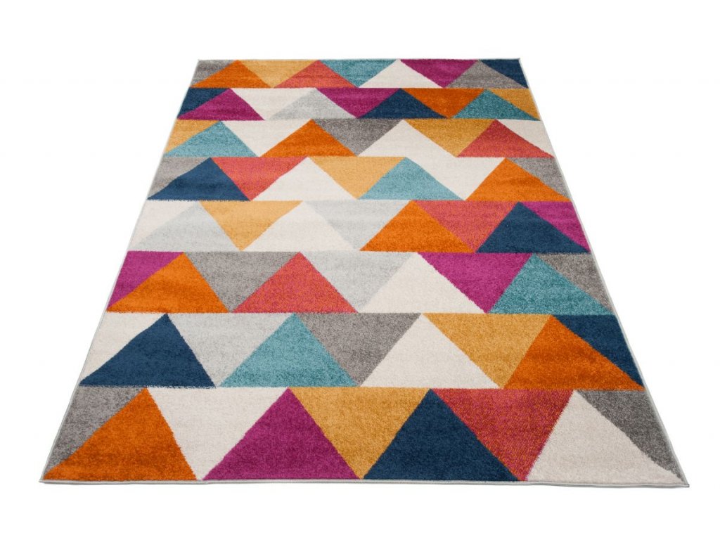 Kusový koberec LAZUR - růžový/bílý - trojúhelníky 1