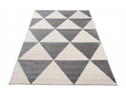 Kusový koberec MAROKO - šedý - trojúhelníky 2