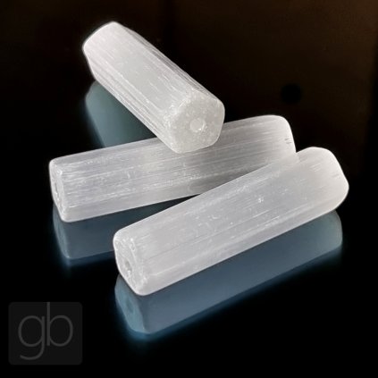 ma%C4%8Dkan%C3%A9%20kor%C3%A1lky%20v%C3%A1le%C4%8Dek%20b%C3%ADl%C3%A1%20saten