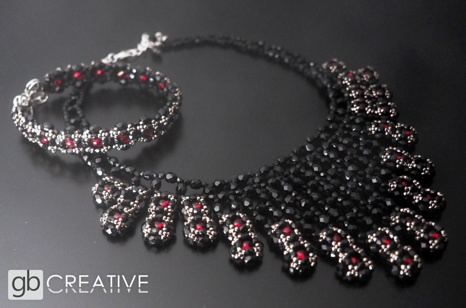 SOUPRAVA RED PASSION