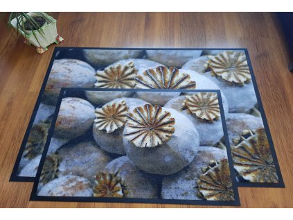 GDmtasEU | doormat with poppies