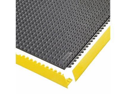 465 Skywalker HD™ Nitrile FR - Nitrile Fire Resistant Rubber Tiles for Welding Workplaces | GDmatsEU