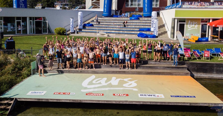 Filcový expo koberec  B1 - s vlastnou potlačou Množstvo: 5-9 m²