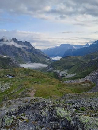 Trek okolo ledovce Vanoise Le tour des glaciers de la Vanoise 2. den Trasa z Refuge de Péclet-Polset do Refuge de la...