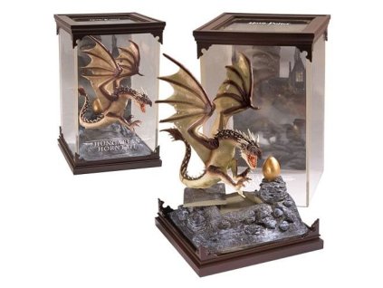 harry potter magical creatures soska madarskeho trnoocaseho draka 5f51b96a051f5