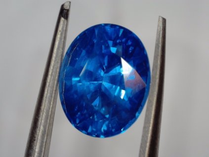 Safír modrý 1,33 ct ovál PŘÍRODNÍ NEŽÍHANÝ