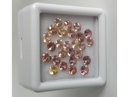 Safír béžový-šampaň 3,0 - 3,8 mm kulatý KALIBROVANÝ LOT