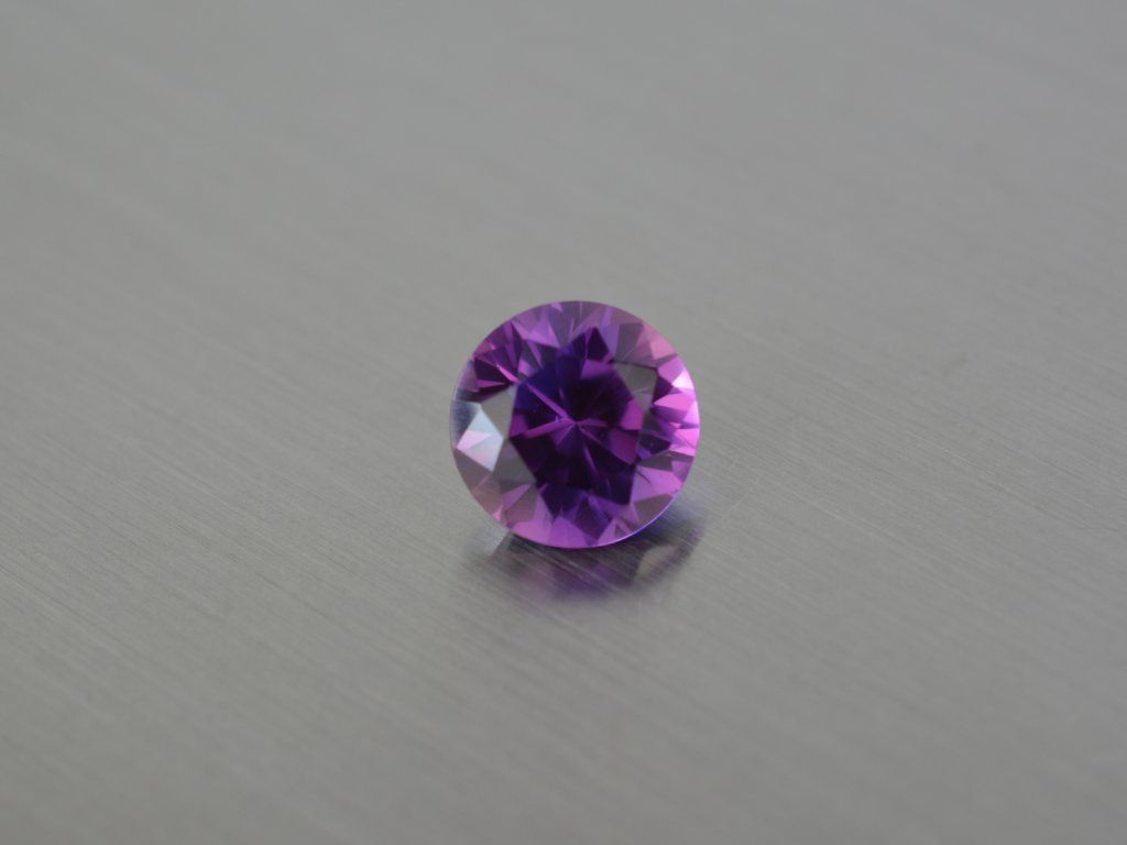 Alexandrite synthetic round color-change color, various sizes