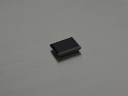 Onyx přírodní obdélník 8x11 mm  černý plochý kabošon