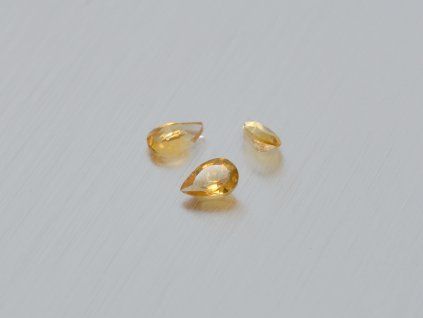 Citrine naturelle poire 3.5x5 mm facettée