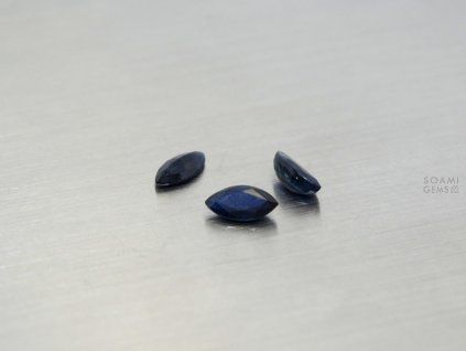 Saphir naturel marquise 4x8 mm facetté bleu
