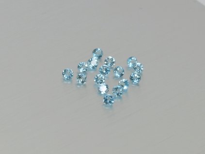 Topaz přírodní kulatý 2.0 mm  swiss modrý fasetovaný