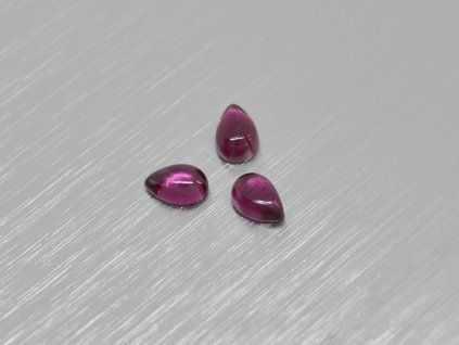 Grenat naturel poire 4x6 mm Rhodolite cabochon