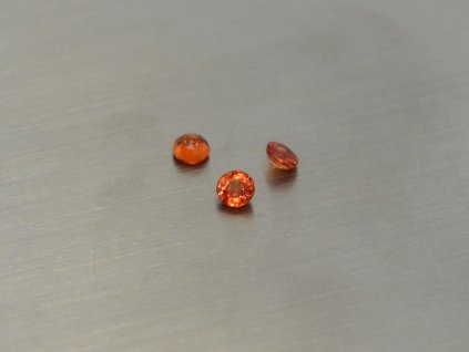 SP46 round 3 red sapphire