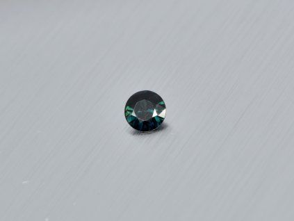 Saphir naturel rond 4.3 mm  bleu-vert facetté