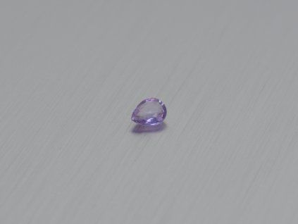 Natürlicher Saphir Birne 3.2x4.0 mm facettiert purpur